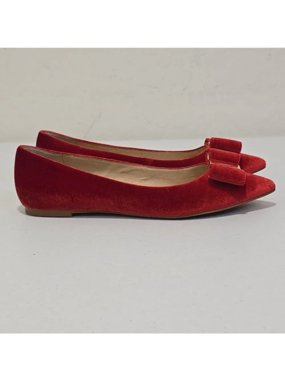 Kate Spade New York Emmie Red Velvet Pointed Toe Flats Women's 7.5 M